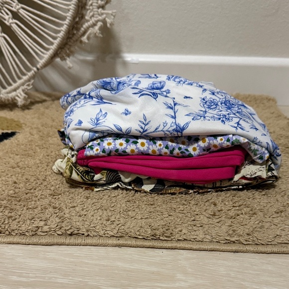 Floral Blue and Pink Women's Dress Bundle of 4 - Picture 3 of 7